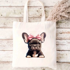 フランスブルドッグ Ppy のイラストを特集したリボン付きキャンバストートバッグ。犬好き向けのキャラクターフランスブルドッグニットファブリックで作られた、ゆったりとしたクルーネックのカジュアルなプルオーバー。全ての海に適した、軽く伸びるレギュラーフィットのキャンバストートバッグ。